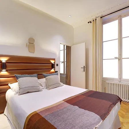 Nochichi Collections - Grand Rex Parigi